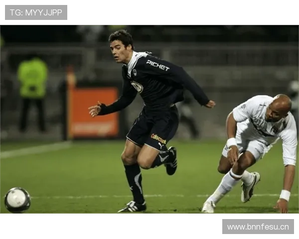 马丁内利：从天才新星到战术核心的成长解析