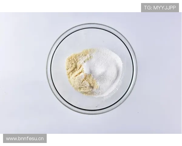 西蒙·拜尔斯家的冰箱里只放蛋白粉和冰块？